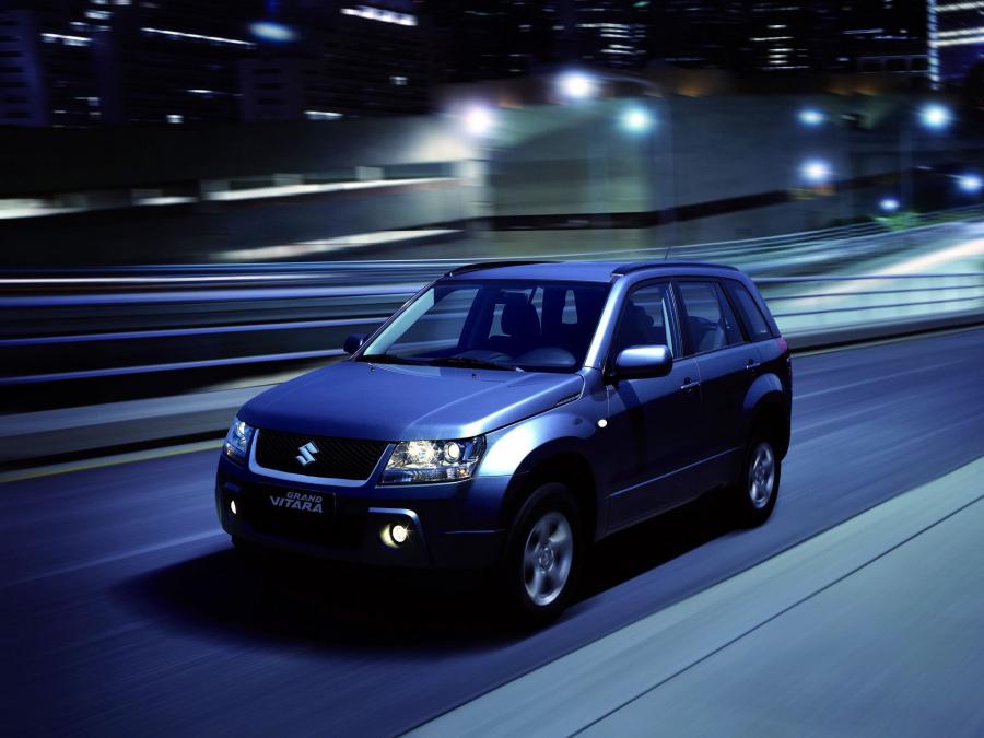  Suzuki Grand Vitara 5-Door 2005 года  (фото 12 из 18)
